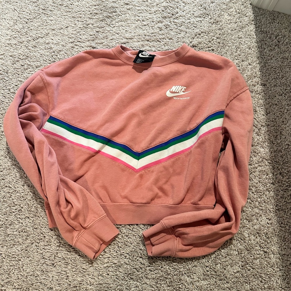 Bundle of cropped Nike sweatshirts - Picture 3 of 3